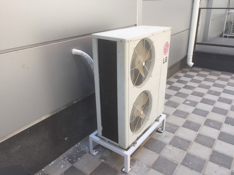 Supports pour climatiseurs